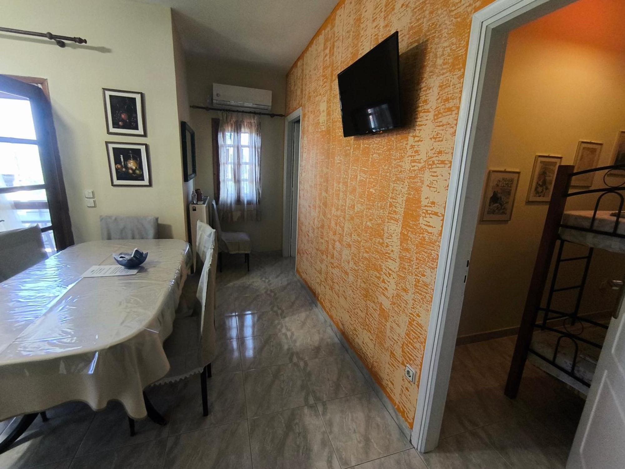 Vangel House Ájos Nikólaos Rom bilde